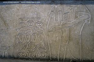 Anubis energetiza alimentos Museo del El Cairo