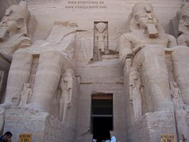 Abu Simbel Puerta