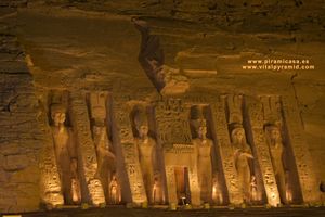 tn_abu-simbel-34.jpg
