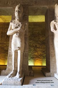 tn_Templo-Abu-Simbel-2018-020