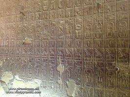 Muro Abydos Cartuchos faraones