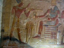 El Fara&oacute;n ante Horus