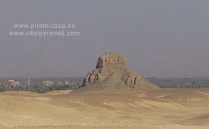 Pir&aacute;mide negra de Amenemhat III