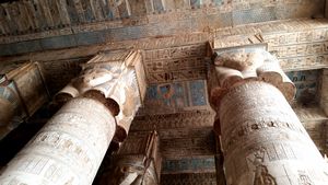 Las Columnas de los Dioses Hator Dandara