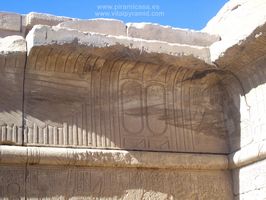 Cornisa Templo Dendera