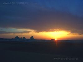 Casi noche en el desierto