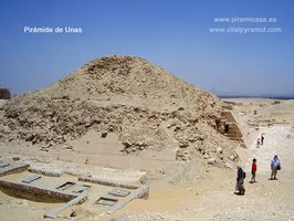 Pir&aacute;mide de Unas