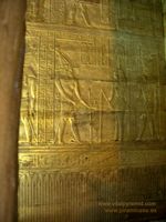 Grabado muros Egipto