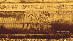 Jerogl&iacute;cos Interior de  Edfu