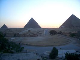 Esfinge y pir&aacute;mides en Guiza  pir&aacute;mides de  Egipto