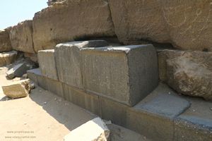 Megalitos granito en Pir&aacute;mides de  Egipto