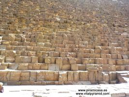 Pir&aacute;mides de Egipto bloques de tres toneladas