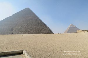 Grandes pir&aacute;mides en Guiza, Egipto