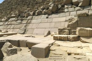 templete de Menkaura pir&aacute;mides de  Egipto