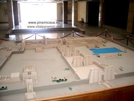 Maqueta Templo de Karnak