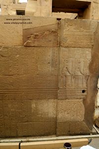 Calendario jerogl&iacute;ficos en Kom Ombo