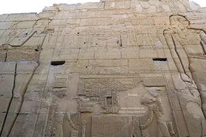 Jerogl&iacute;fico medicina en Kom Ombo