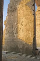 Las lecciones de ISIS y Horus en Kom Ombo