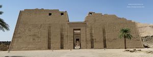Frotispicio Medinet Abu