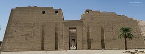 Frete Templo Medinet Abu