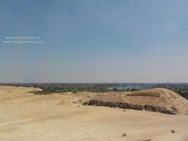 Mastaba vista desde la Pir&aacute;mide de Meidum en Egipto