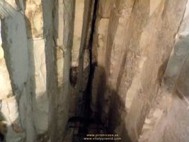 Techo escalonado interior c&aacute;mara de la Pir&aacute;mide de Meidum en Egipto