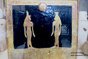Estela jerogl&iacute;ficos en Museo de El Cairo fotos im&aacute;genes