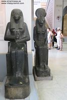 Estatuas faraon y Sekhmet  Museo de El Cairo escultura iniciado