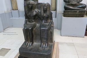 Estatuas basalto Museo de El Cairo fotos im&aacute;genes