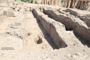 Huecos en el Rameseum Egipto