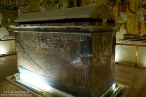 Tanque Ay Valle de los Monos  KV 23