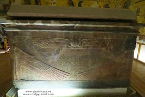 Tanque granito en  KV 23