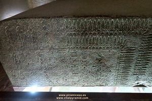 Jerogl&iacute;ficos  cripta del Valle de los Reyea